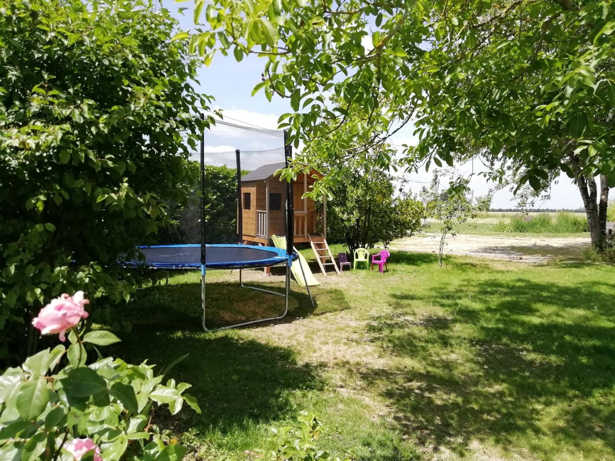 La Planche Princee, Chambres D'Hotes Ecolo Et Potager Bio, Sauna Les Rosiers 외부 사진
